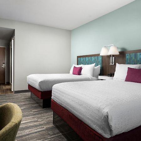 Hampton Inn Redmond Bend Airport Exterior photo